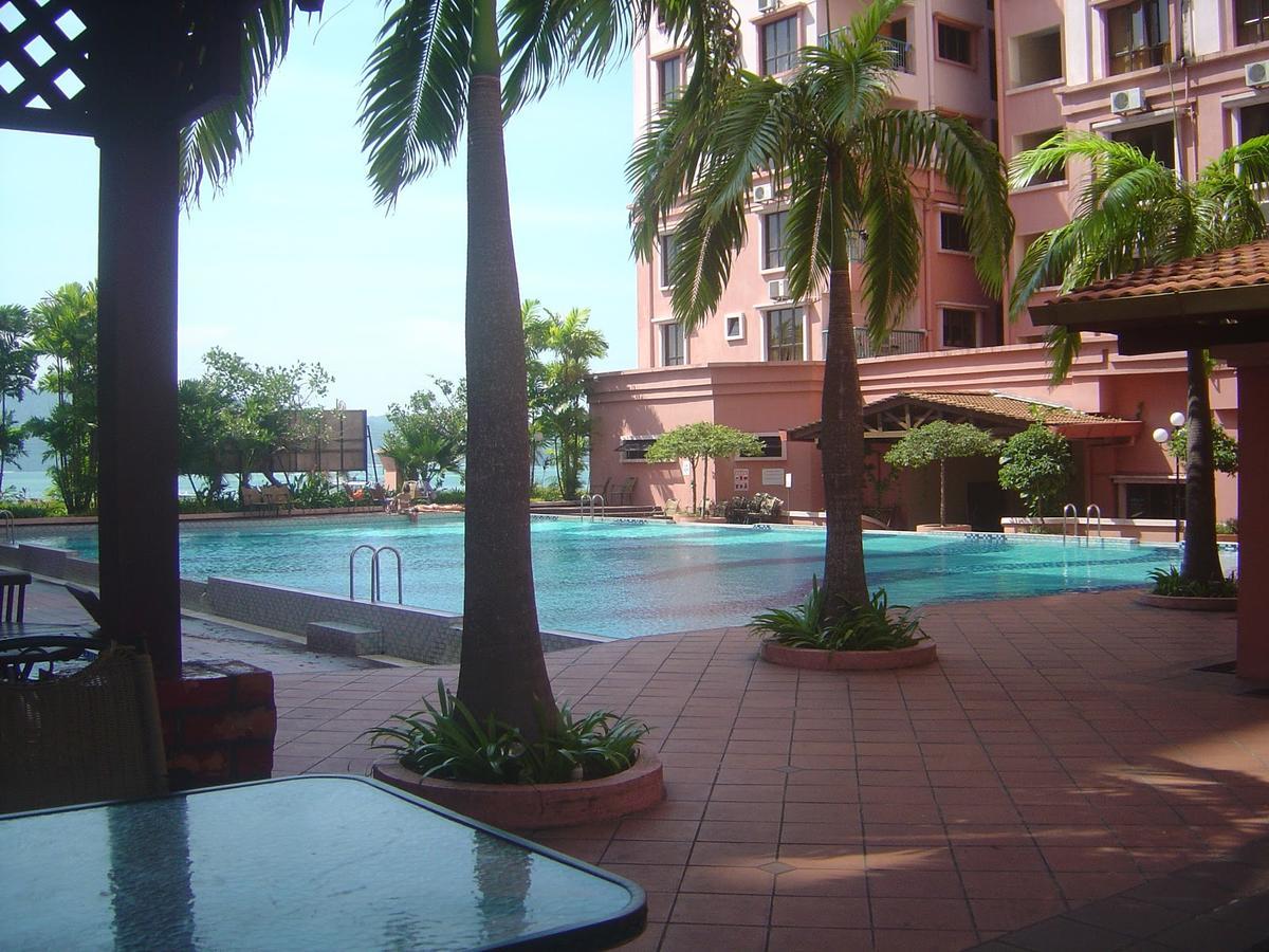 Marina Condominium Holiday Homestay โกตาคินาบาลู ภายนอก รูปภาพ